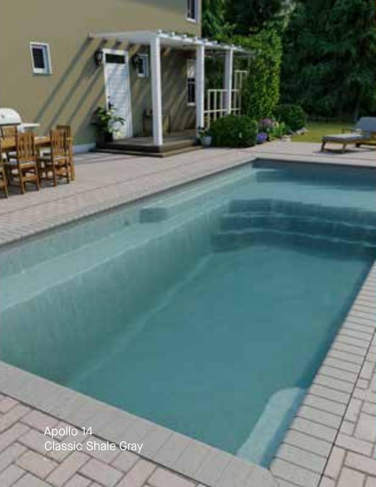 Apollo 14 fiberglass pool in a real backyard